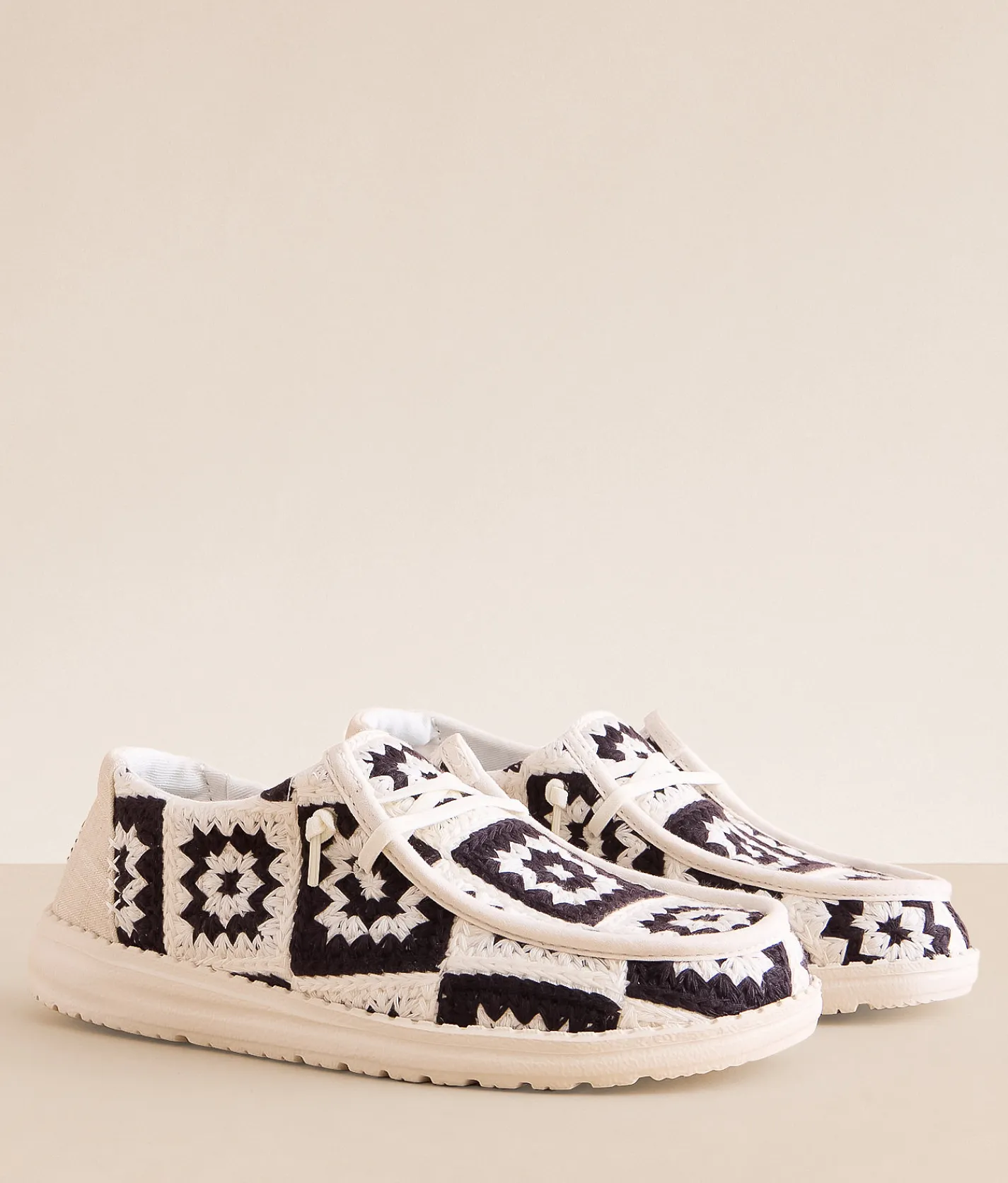 HEYDUDE™ Wendy Cottage Crochet Shoe Black Multi