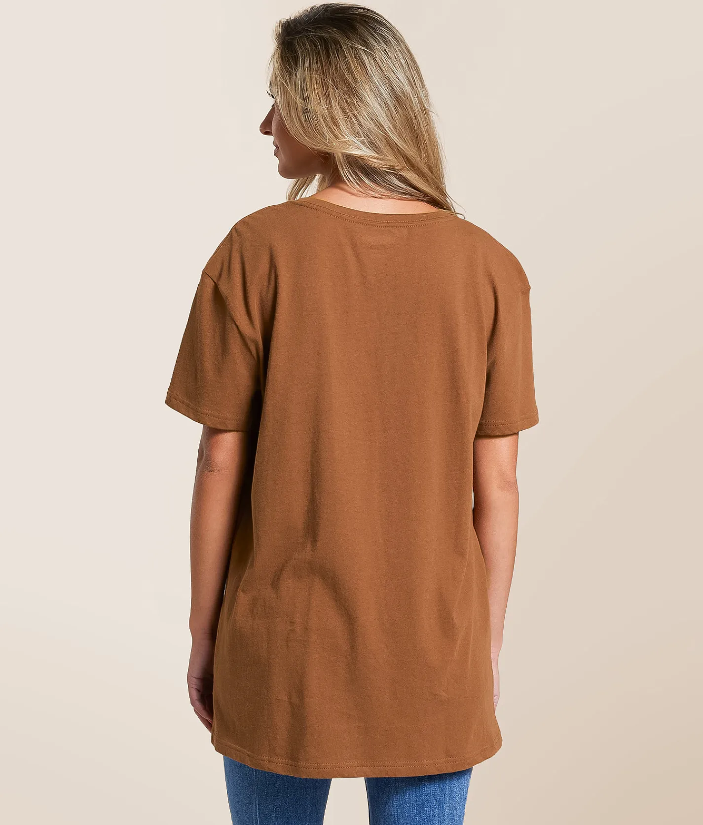Wrangler® Western Spirit Oversized T-Shirt Cacao Nibs Online