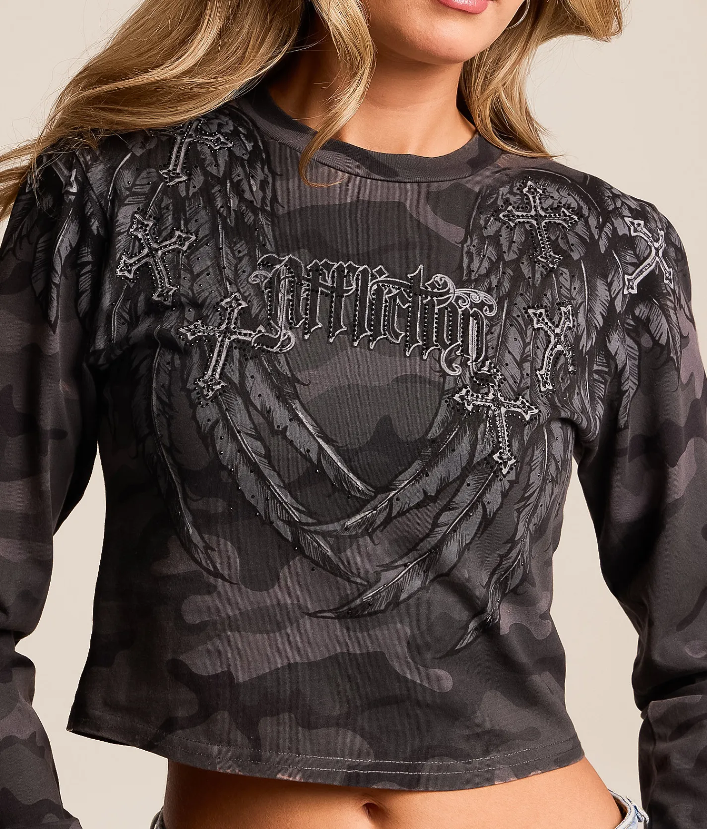 Affliction Whispering Thoughts Camo Cropped T-Shirt Black Combo Lava Wash Clearance